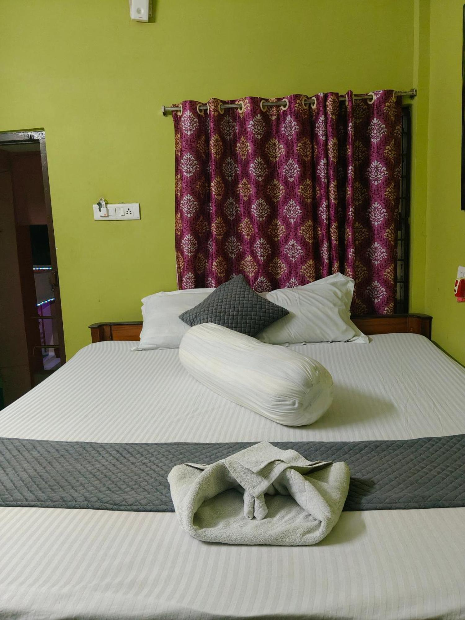 Nirala Resort Hotel & Restaurant Мандармани Экстерьер фото